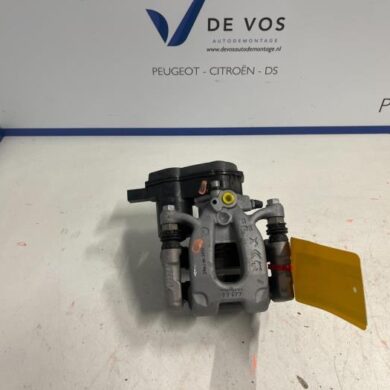 Citroen C4 1.5 Blue HDi 130 16V Remklauw (Tang) rechts-achter YHZ 2022 1672362580