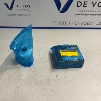 Citroen C4 1.5 Blue HDi 130 16V Banden reparatieset 2022 9844398080-9844397880