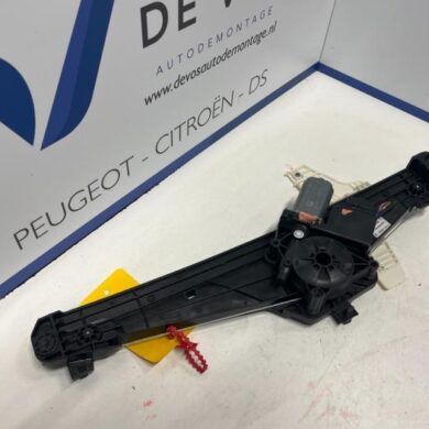 Peugeot 3008 2.0 GT BlueHDi 180 16V Rear door window mechanism 4-door, right 2022 9810488480-9830388880