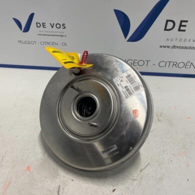 Peugeot 408  Brake servo 2022 9844683880
