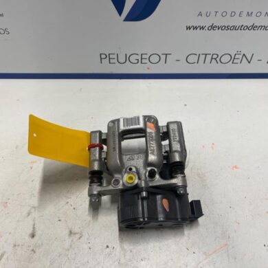 Peugeot 408  Remklauw (Tang) links-achter 2022 1608998880-1651758180