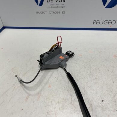 Opel Crossland X 1.2 Turbo 12V Euro 6d-temp Deurslot Mechaniek 4Deurs links-achter 2022