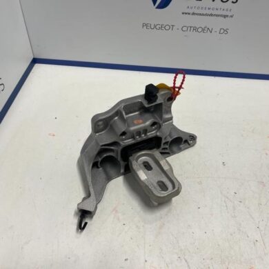 Peugeot 208 1.2 Vti 12V PureTech 100 Versnellingsbak Steun 2022 9824312980 20R103