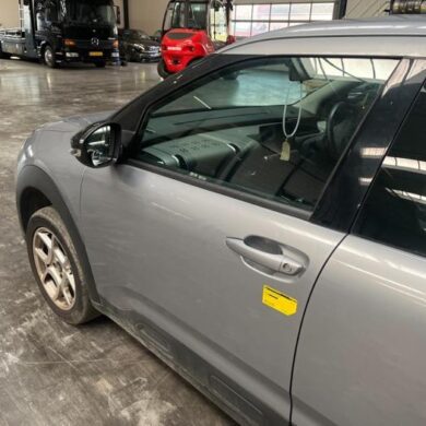 Citroen C4 Cactus 1.2 PureTech 110 12V Portier 4Deurs links-voor 2019 9821324580