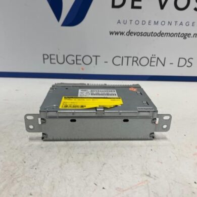 Citroen C4 Cactus 1.2 PureTech 110 12V Radio 2017 1617596080-9818614380-1678190480