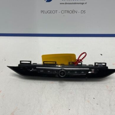 Opel Mokka 1.2 Turbo 12V Radio control panel 2022 98348291XU