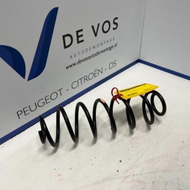 Opel Crossland X 1.2 Turbo 12V Euro 6d-temp Schroefveer achter 2022