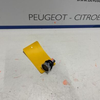 Peugeot 408 1.2 Hybrid 136 Ignition switch 2022 9827205180