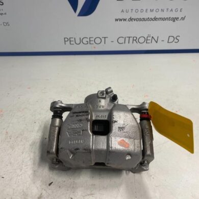 Citroen C4 1.5 Blue HDi 130 16V Remklauw (Tang) links-voor YHZ 2022 1681371380