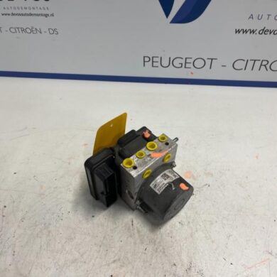 Peugeot 308 1.5 BlueHDi 130 ABS pump YHZ 2018 1637316280-1647880580-1682599180