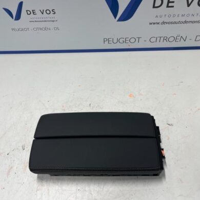 Peugeot 3008 2.0 GT BlueHDi 180 16V Armrest 2022 98306433BY