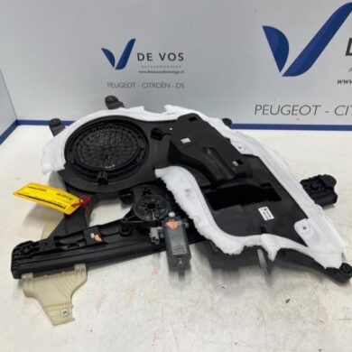 Opel Combo 1.5 CDTI 100 Ruitmechaniek 4Deurs rechts-voor 2021 9840175580