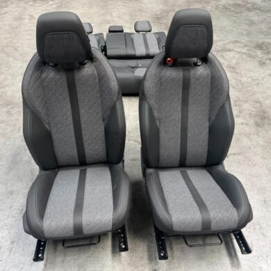 Peugeot 408  Bekleding Set (compleet) 2022
