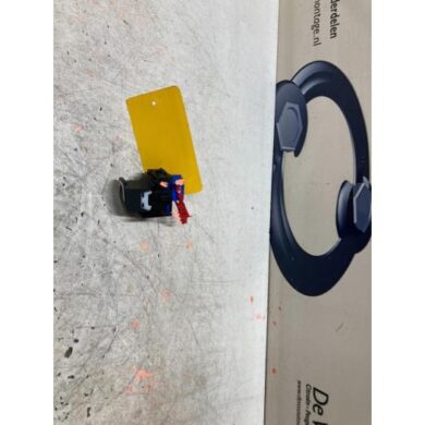 Opel Grandland X  Parking brake switch 5G06 2021 YP000044YX