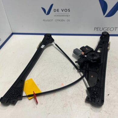 Peugeot 3008 2.0 GT BlueHDi 180 16V Window mechanism 4-door, front right 2022 9810488880-9840196880