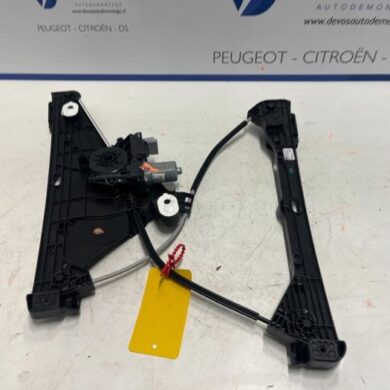 Peugeot 208 1.2 Vti 12V PureTech 100 Ruitmechaniek 4Deurs rechts-voor 2022 9829043380