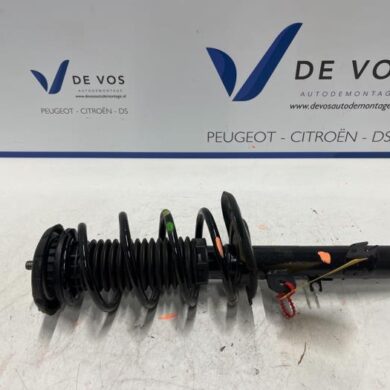 Opel Crossland X 1.2 Turbo 12V Euro 6d-temp Schokdemperpoot rechts-voor 2022 9841119480