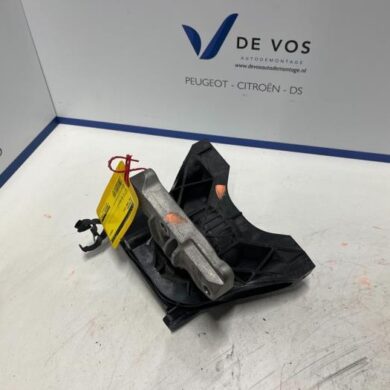 Opel Combo 1.5 CDTI 100 Motorsteun YHY 2021 9820297580