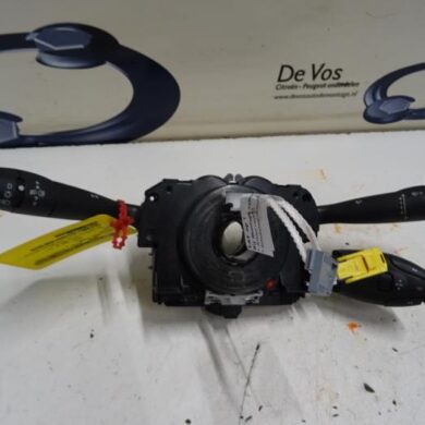 Peugeot 308  Steering column stalk 2009 624329-98062104XT