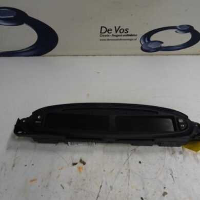 Citroen Picasso 1.6i 16V Odometer KM 2006 6105G3-6105G4