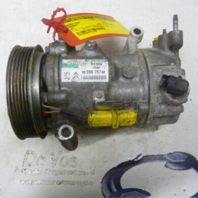 Peugeot 207 1.4 HDi Aircopomp 8HZ 2008 6453WK