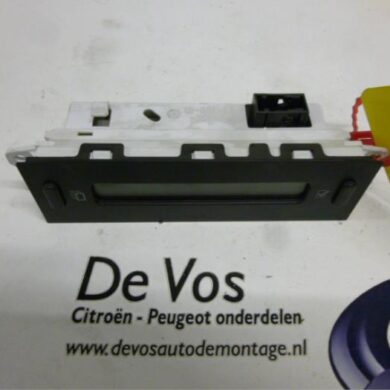 Citroen C2 1.4 Interior display KFV 2004 6155GJ