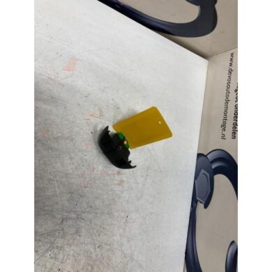 Peugeot 107 1.0 12V Elektrisch Raam Schakelaar 2013 6554KZ