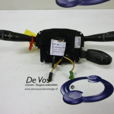 Peugeot 207 1.6 16V Steering column stalk 2007 6242R7