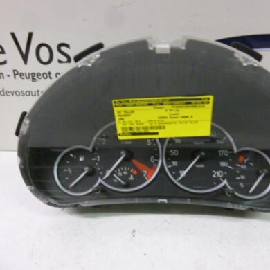 Peugeot 206 1.4 16V Odometer KM 2006 6106LT-6106LV-6105RS