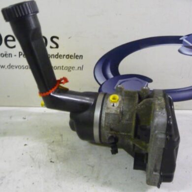 Peugeot 308 1.6 VTI 16V Power steering pump 5FW 2008 400852