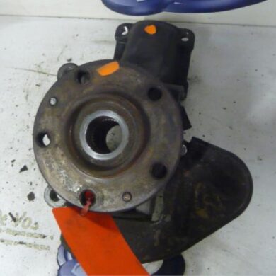 Peugeot Boxer 2.8 D Fusee links-voor 2002 330783-364674