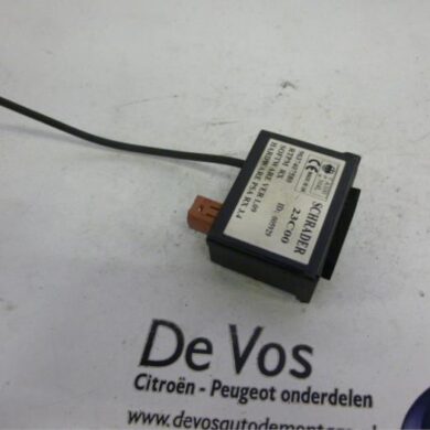 Peugeot 607 2.0 16V Tyre pressure module 2001 543001