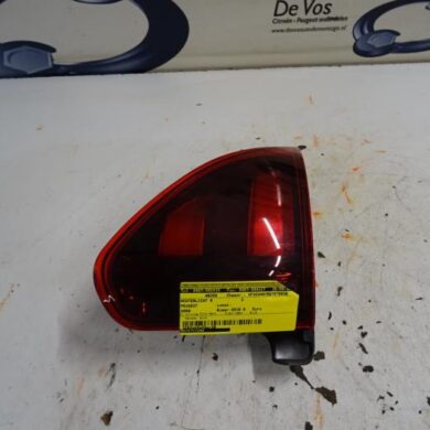 Peugeot 2008  Achterlicht rechts 2016 9814757280