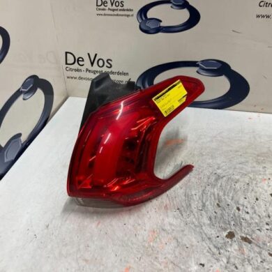 Peugeot 2008  Achterlicht rechts 2015 9678074380