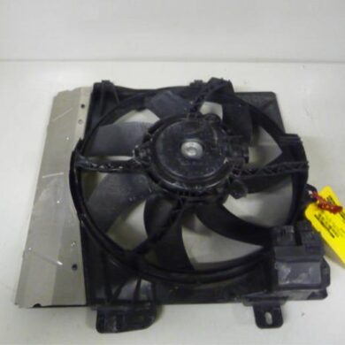 Peugeot 207 1.4 Cooling fan housing 2009 1253P8
