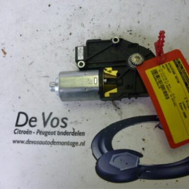Peugeot 407  Sunroof motor 2005 8401EW