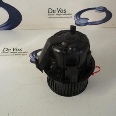 Citroen C3  Heating and ventilation fan motor 2011 6441CR