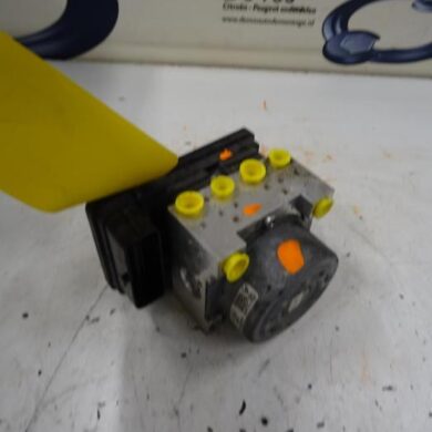 Peugeot 208  ABS Pomp HMZ-HMZHM01 2013 1609927580-1610134480