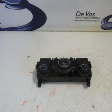 Citroen C3 Picasso  Heater control panel 2012 6452Q3