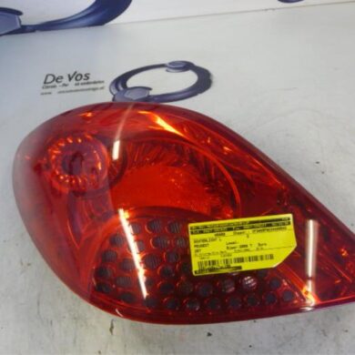 Peugeot 207  Rücklicht links 2008 6350CE