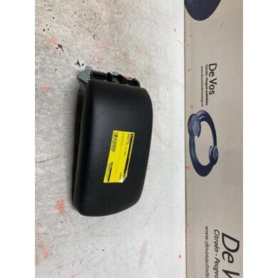 Peugeot 308 1.6 VTI 16V Armrest 2009 7589SV