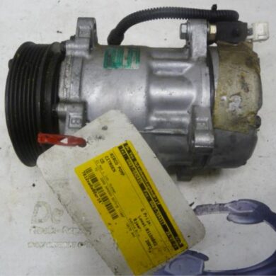 Citroen C5  Air conditioning pump 4HX 2001 6453TK