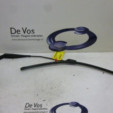 Peugeot 208 1.6 16V THP 155 Ruitenwisserarm voor 2013 1608393180