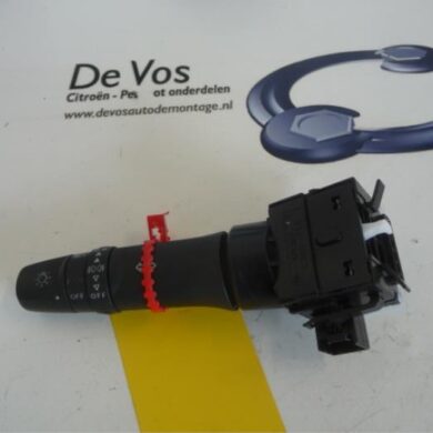 Peugeot iOn  Steering column stalk 2012 6242AK-1614232280