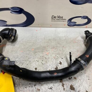 Peugeot 508 1.6 16V Hybrid 225 Intercooler hose 5G06 2022 9820116080