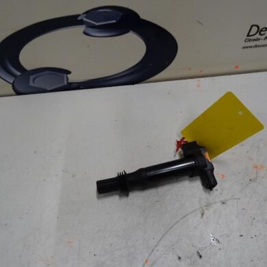 Peugeot 208  Bobine HNZHN01 2015 9675390980