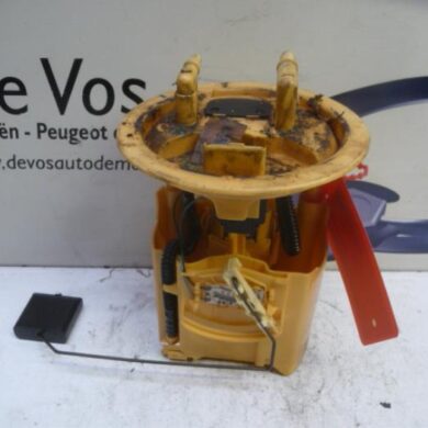 Peugeot 307 2.0 HDi 110 FAP Brandstofpomp Elektrisch RHS 2001 1525W5