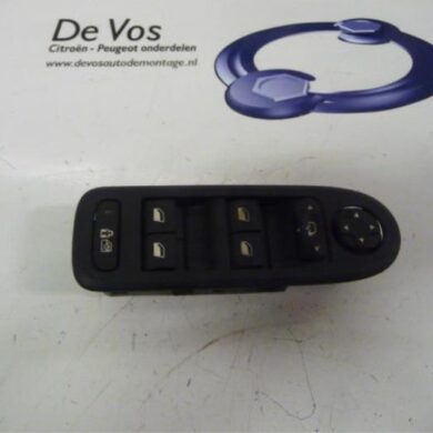 Citroen C5 2.0 16V Multi-functional window switch 2008 649028