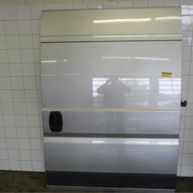Peugeot Boxer  Minibus loading door, side 2014