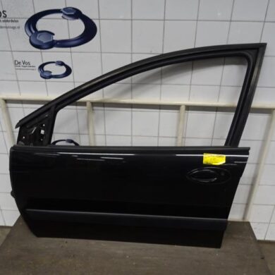 Citroen C5 2.0 16V Tür 4-türig links vorne 2006 9002P1